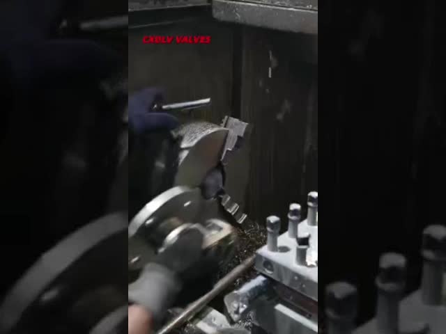 Robinet à boisseau sphérique à bride robuste conçu pour la gestion des flux de pétrole, d'eau, de gaz et de pâte dans diverses industries Robinet à boisseau sphérique italien